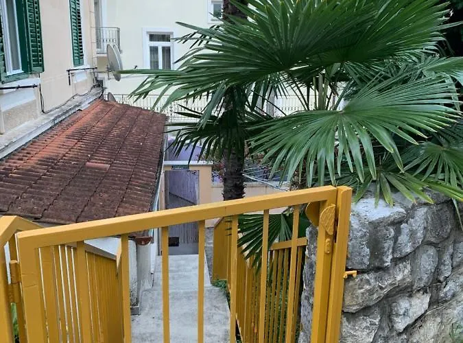 アパート Opatija Central Studio Apartment *