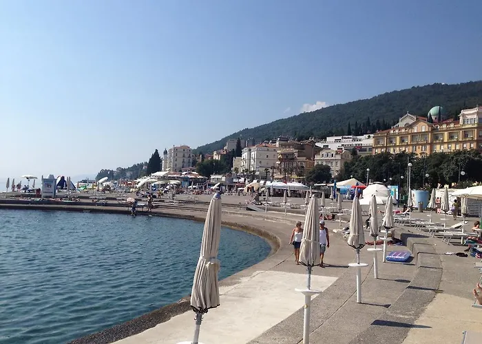 Opatija Central Studio Apartment オパティヤ