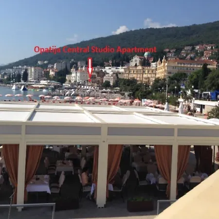 Opatija Central Studio Apartment * Opatija