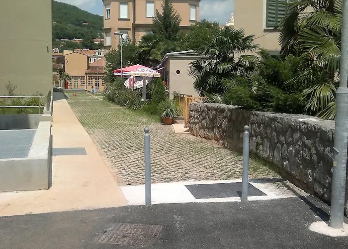 Апартаменты Opatija Central Studio Apartment Опатия